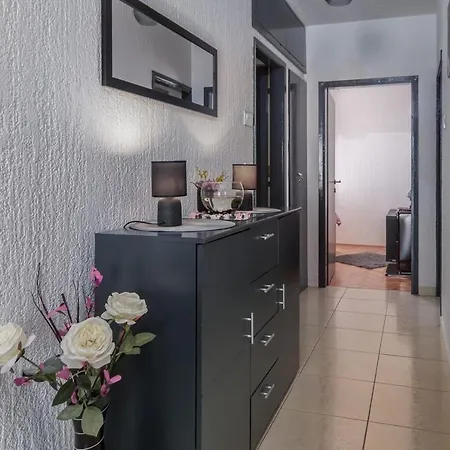 Svetic Apartman *